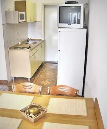 Apartments Mare Makarska Room photo
